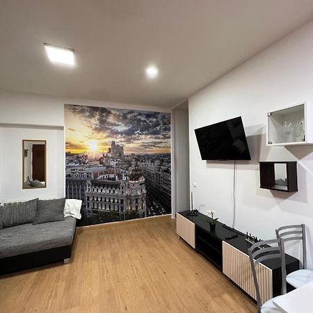 Apartamento En El Centro De Madrid - Atochaアパートメント エクステリア 写真
