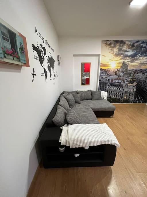 Apartamento En El Centro De Madrid - Atochaアパートメント エクステリア 写真
