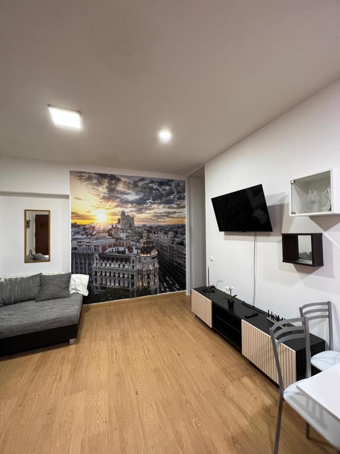 Apartamento En El Centro De Madrid - Atochaアパートメント エクステリア 写真